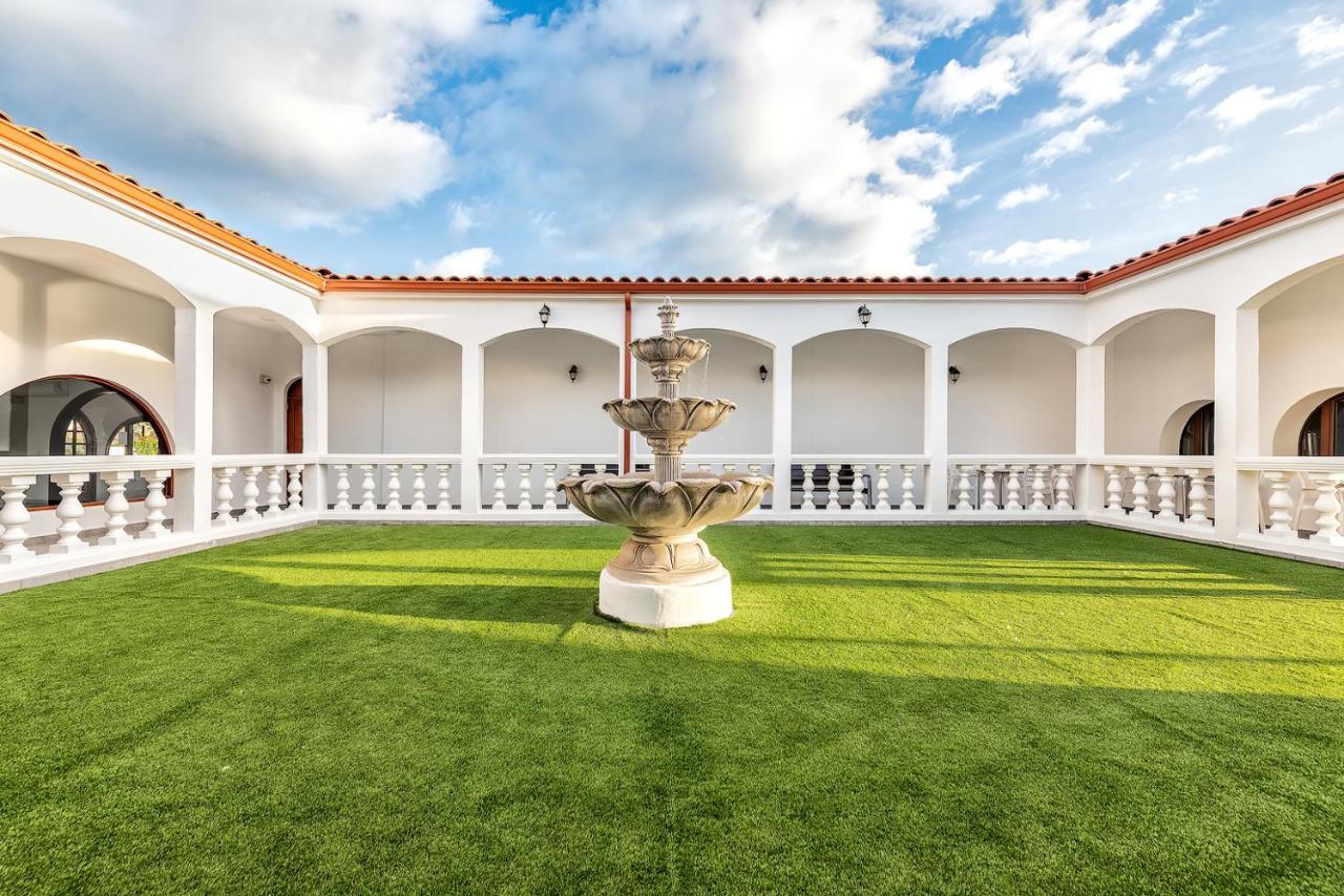Newly Renovated Modern Bungalow , Near C.C Yumbo San Bartolome de Tirajana  Exterior photo
